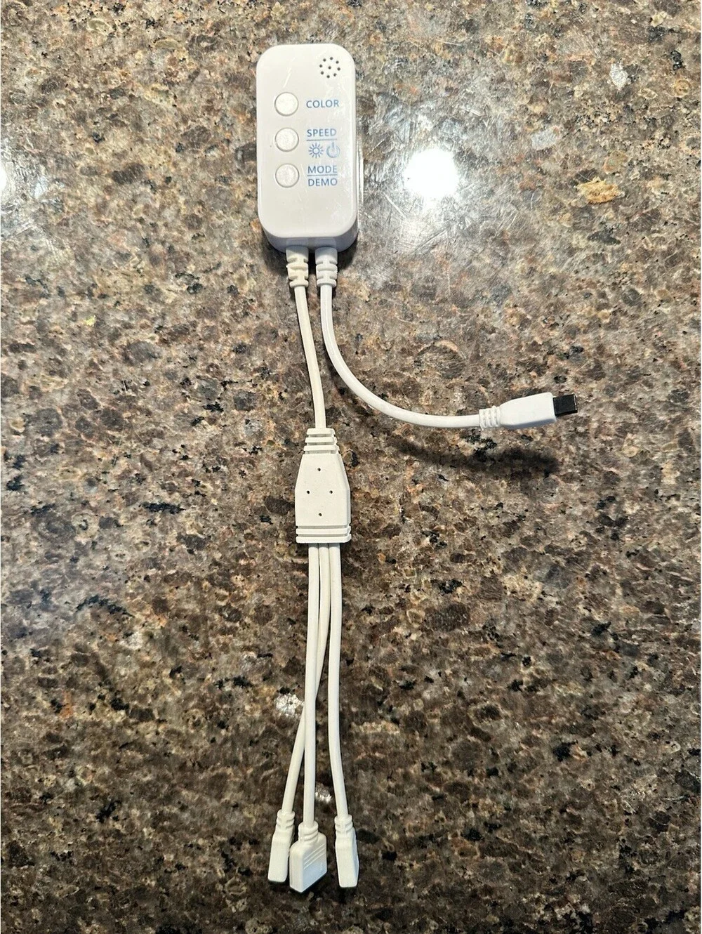 Replacement Cenpek LED Strip Light Controller 3 Buttons IR Sensor 3-Way Splitter